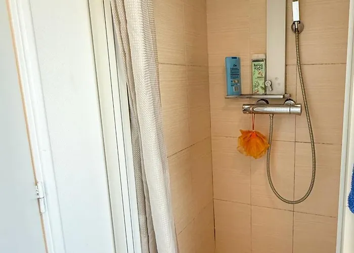 Les Cles Angevines Numero 7 Pansiyon *